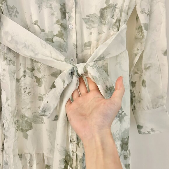 Baltic Born Lizette Maxi Dress in White Green Sage Floral Size S NWOT - Picture 7 of 10